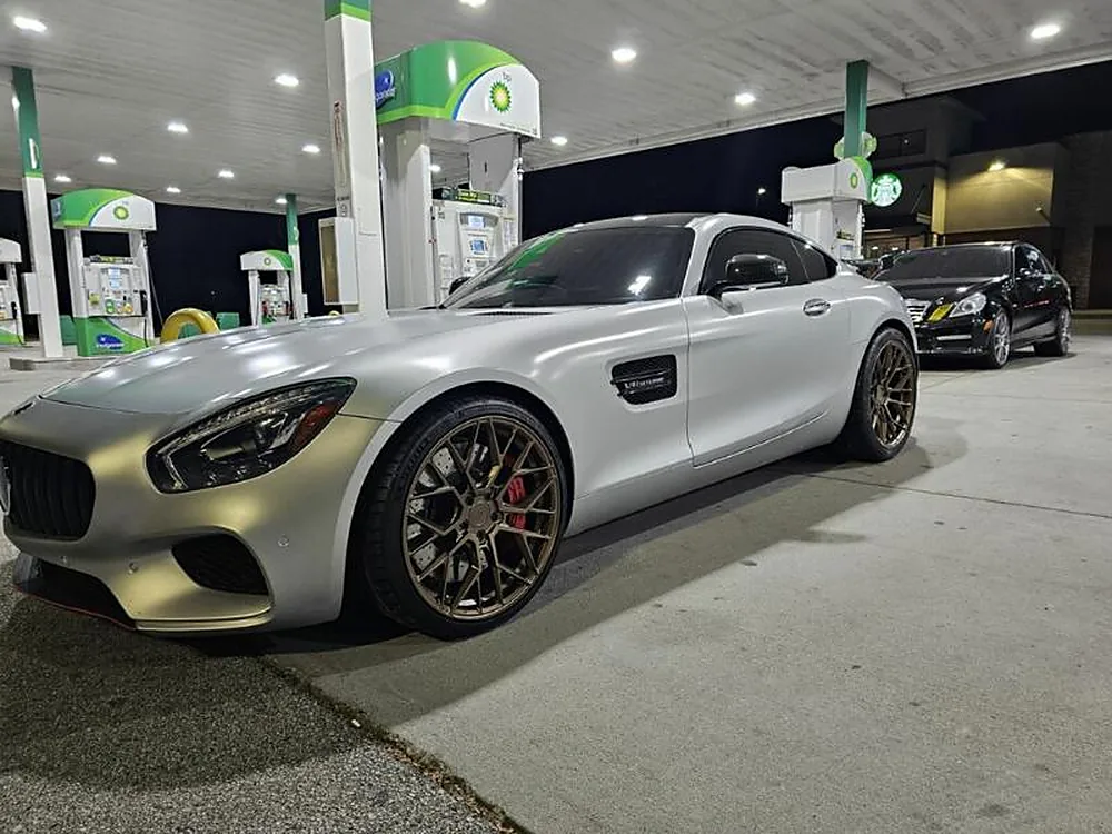 Mercedes-AMG GT at night
